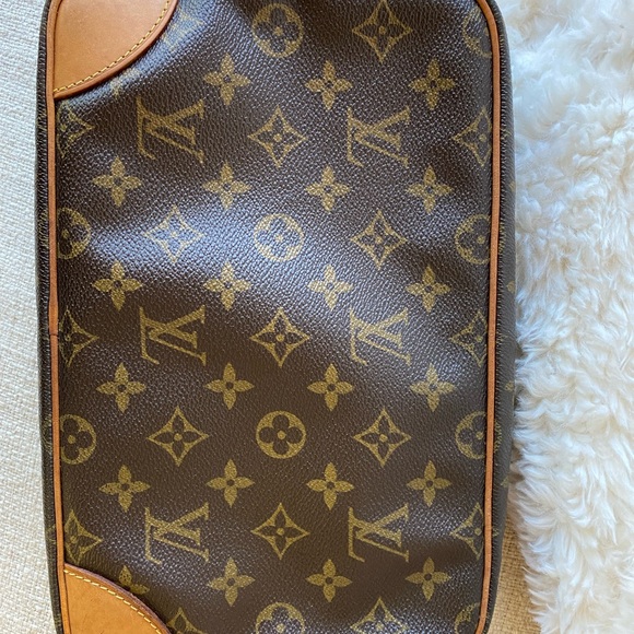 🛑SOLD Louis Vuitton Compiegne 28 - Picture 13 of 15